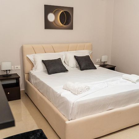A&V Apartments Sarandë Eksteriør billede