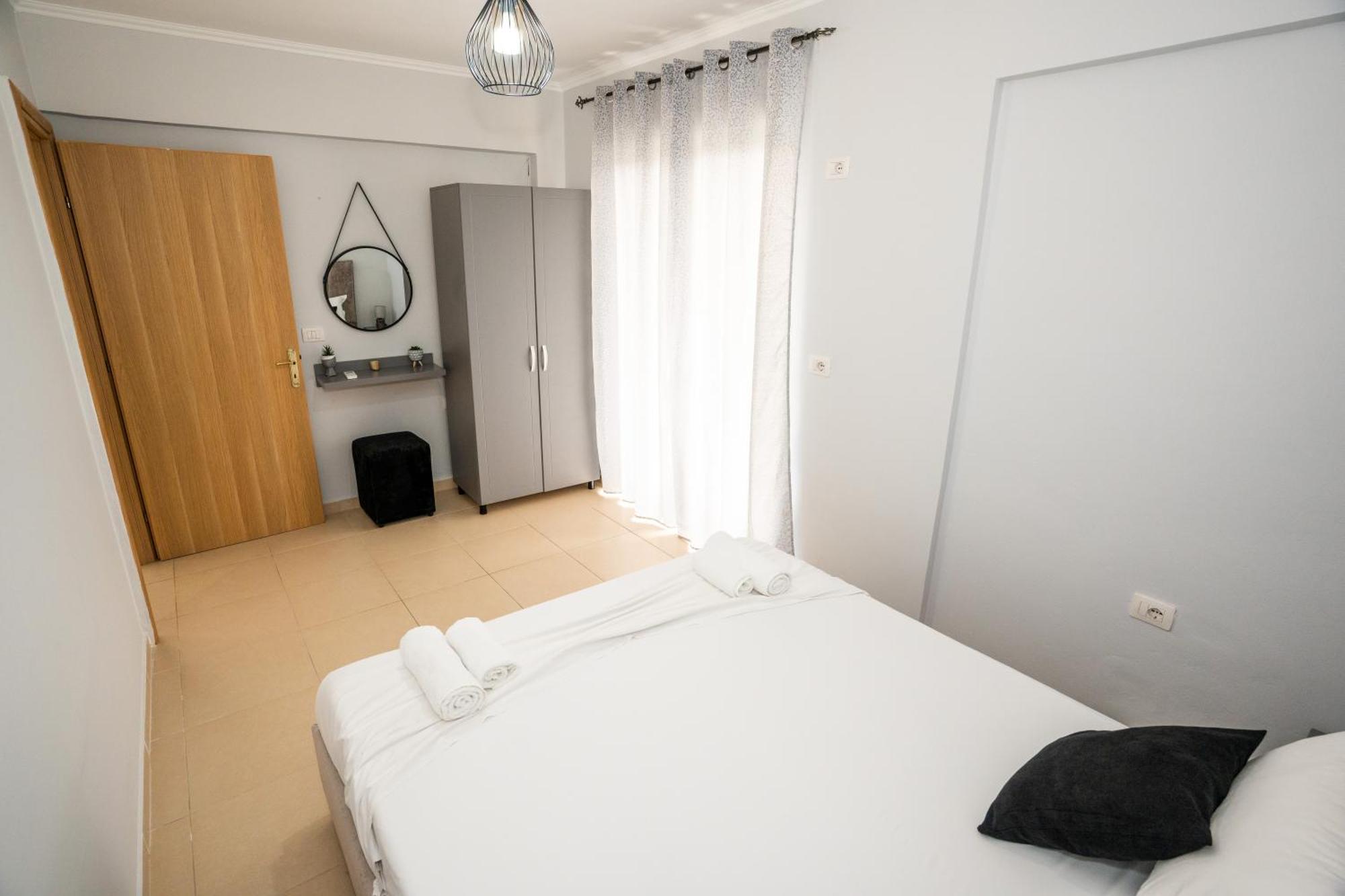 A&V Apartments Sarandë Eksteriør billede
