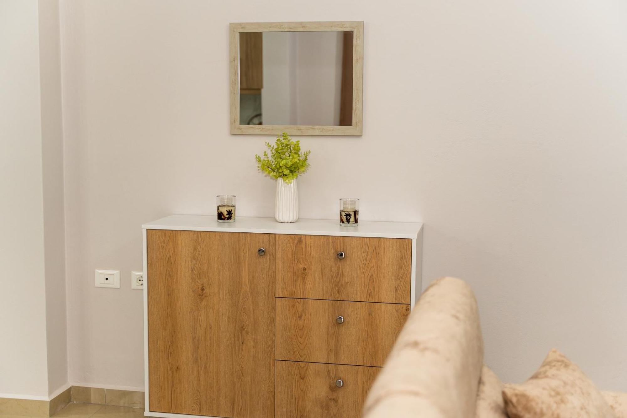 A&V Apartments Sarandë Eksteriør billede