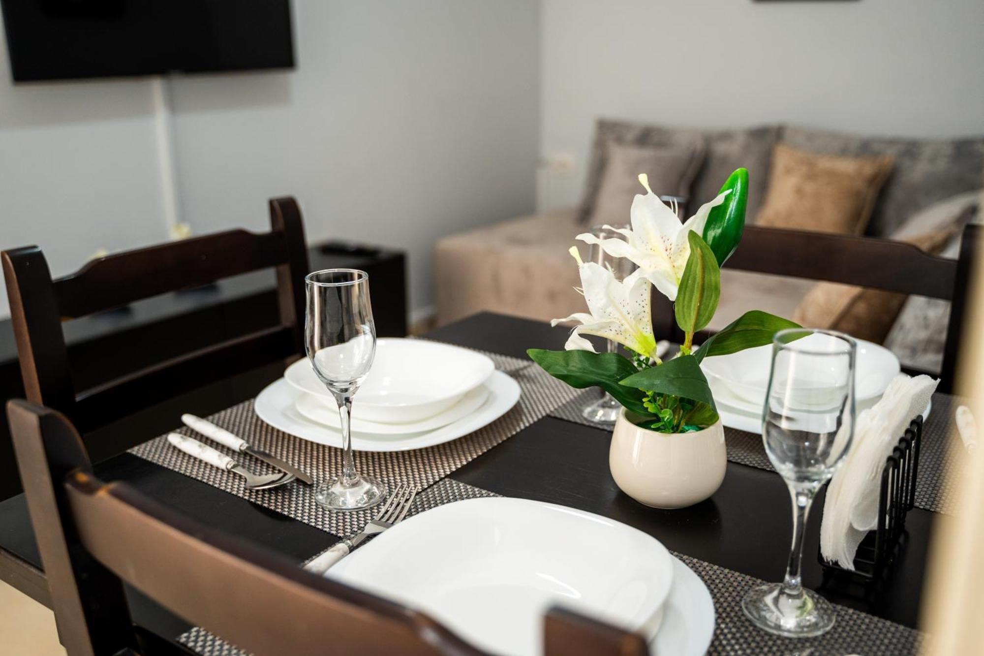 A&V Apartments Sarandë Eksteriør billede