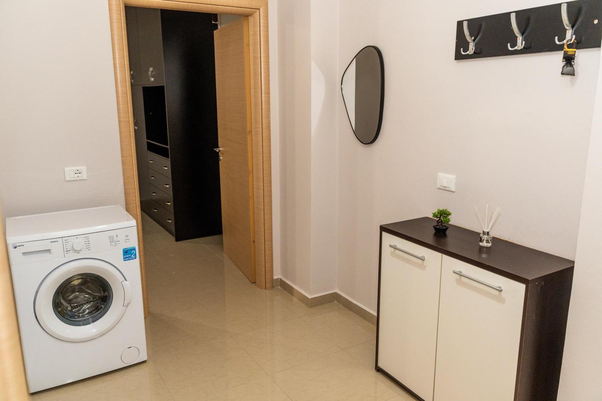 A&V Apartments Sarandë Eksteriør billede